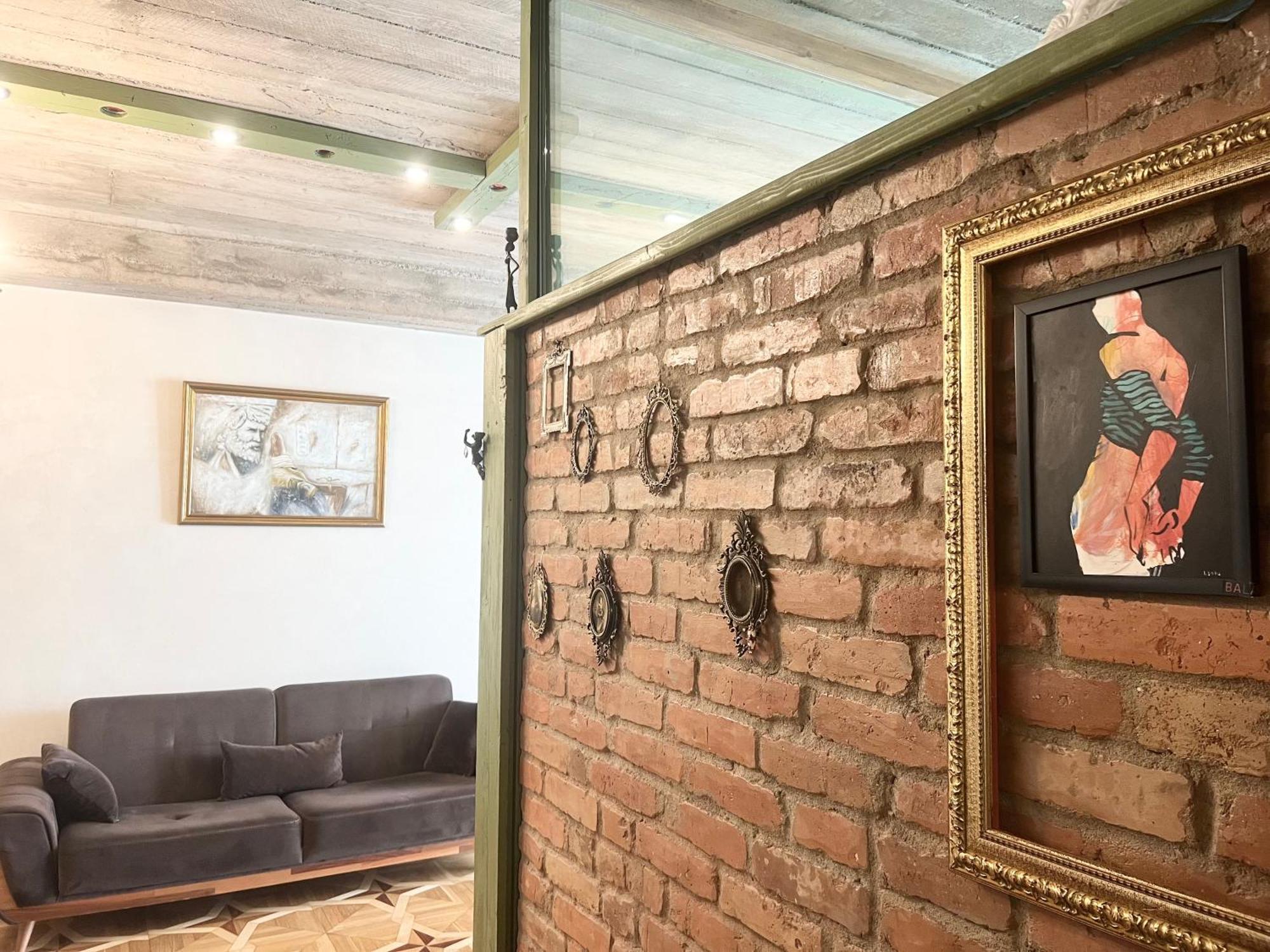 T2&T3 Apartments Levanto Tbilisi ภายนอก รูปภาพ