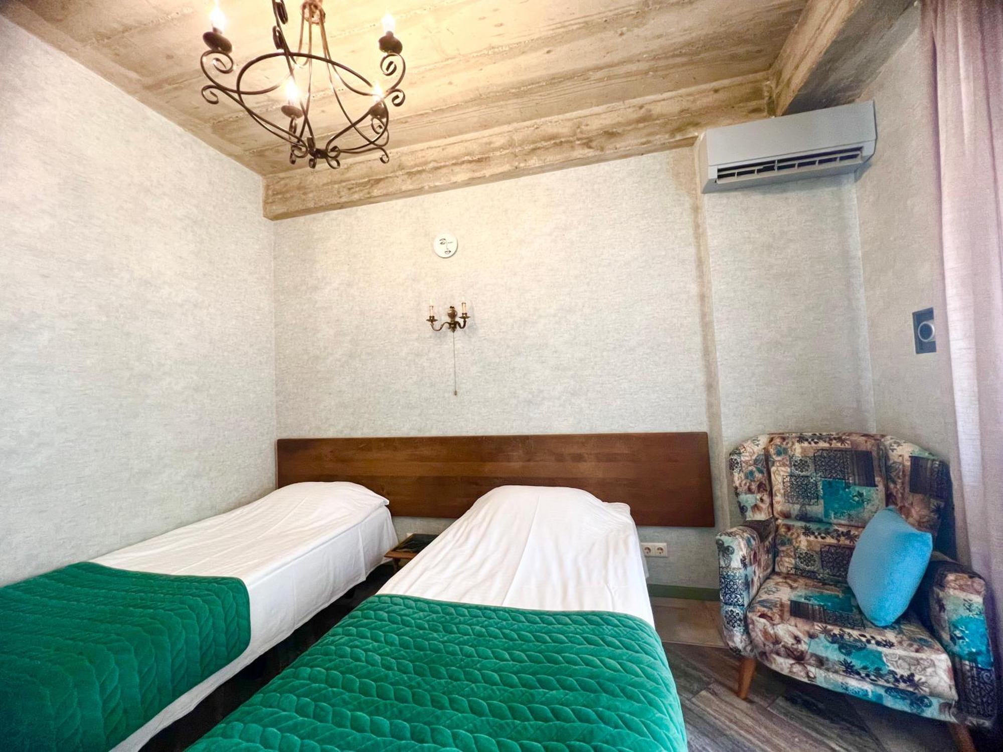 T2&T3 Apartments Levanto Tbilisi ภายนอก รูปภาพ