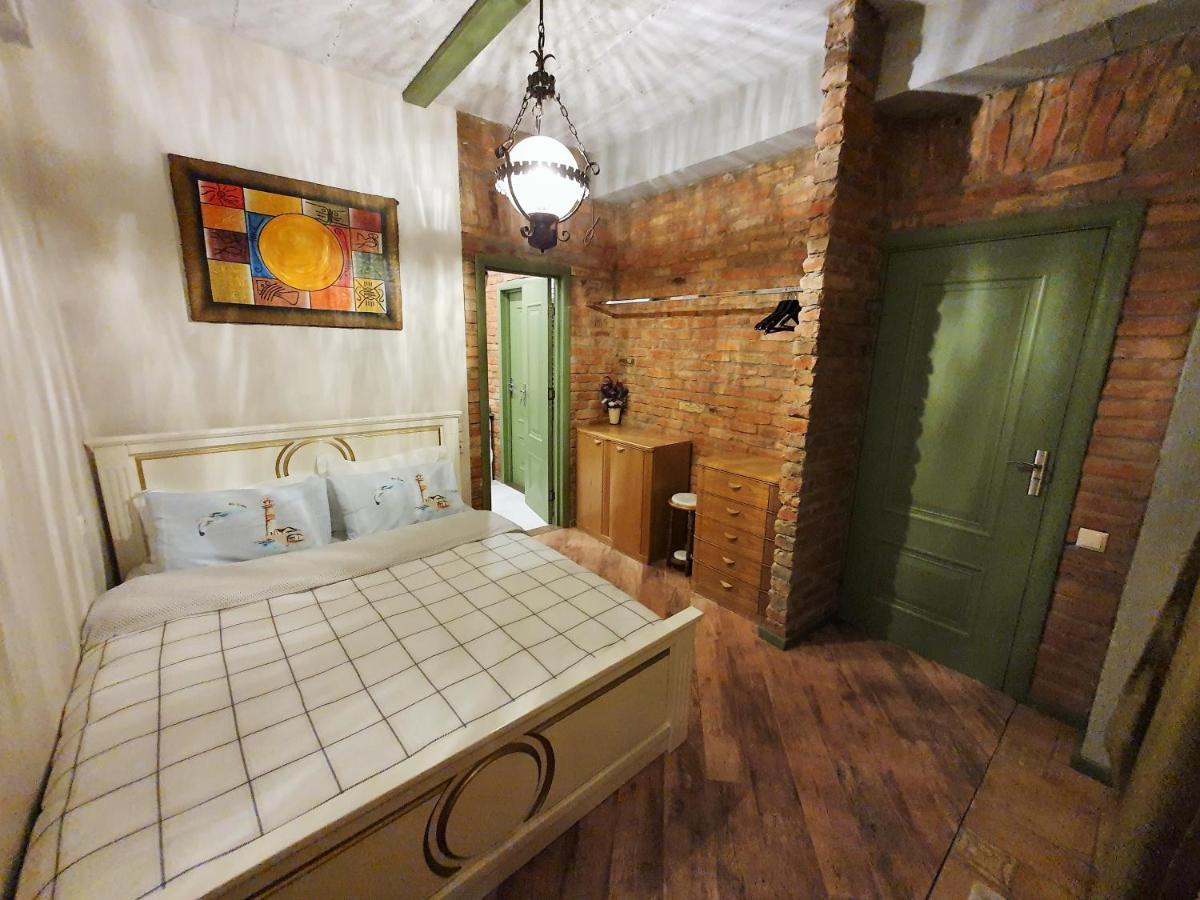 T2&T3 Apartments Levanto Tbilisi ภายนอก รูปภาพ